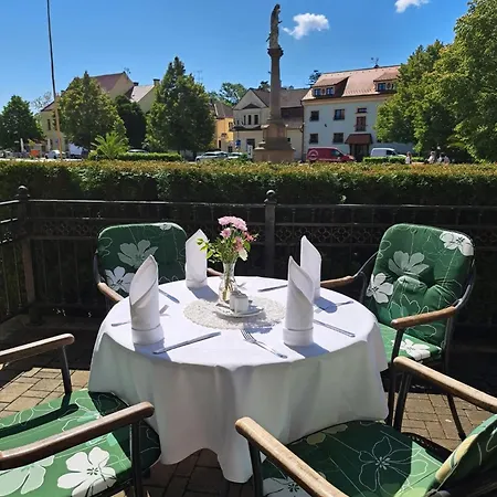 Hotel Buchlovice Hotell 3*