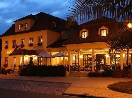 Hotel Buchlovice Hotel 3*