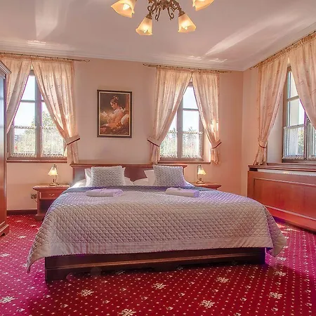 Hotel Buchlovice 3*
