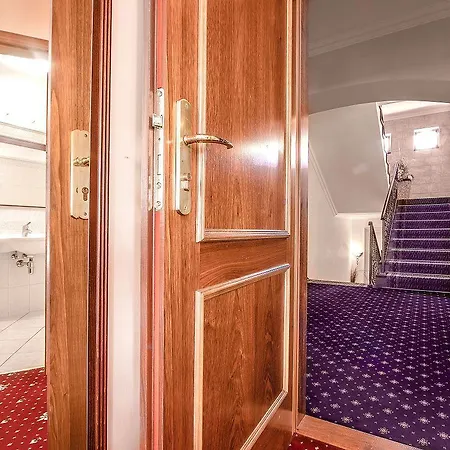 Hotel Buchlovice 3* Buchlovice