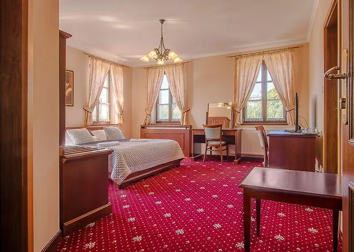 Hotel Buchlovice 호텔 3*