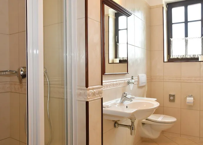 Hotel Buchlovice 3*